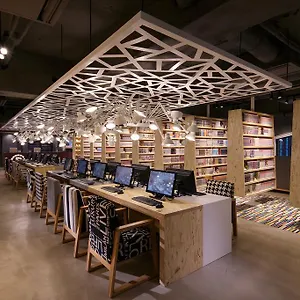 Kapselhotel Booth Netcafe & Capsule, Präfektur Tokio